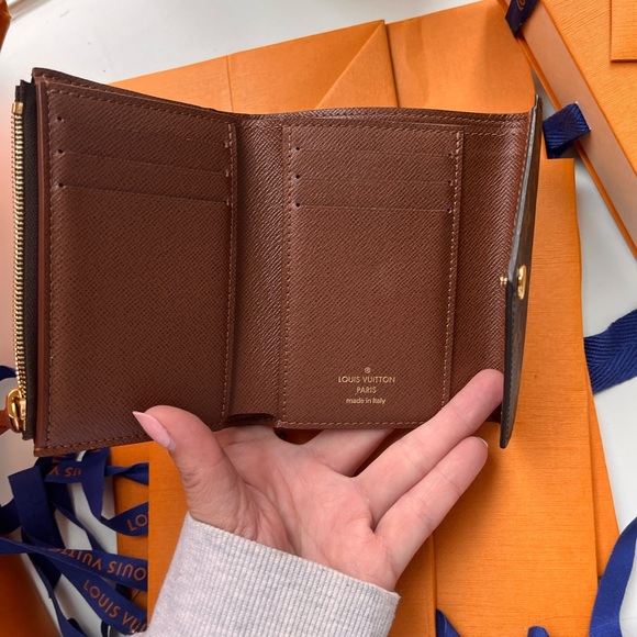 Louis Vuitton Victorine Wallet - Picture 2 of 7